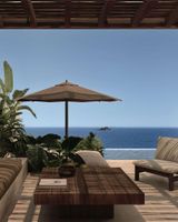 Luura Paros Cliff