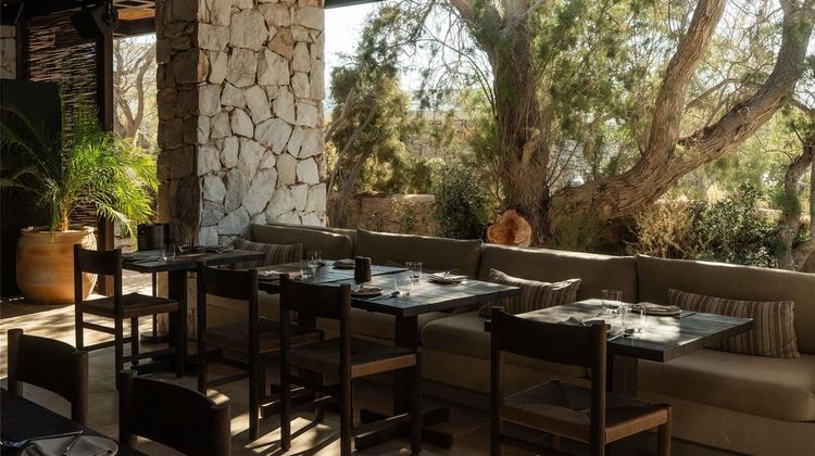 Luura Paros Cliff Restaurant