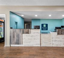 MainStay Suites Decatur River City Lobby