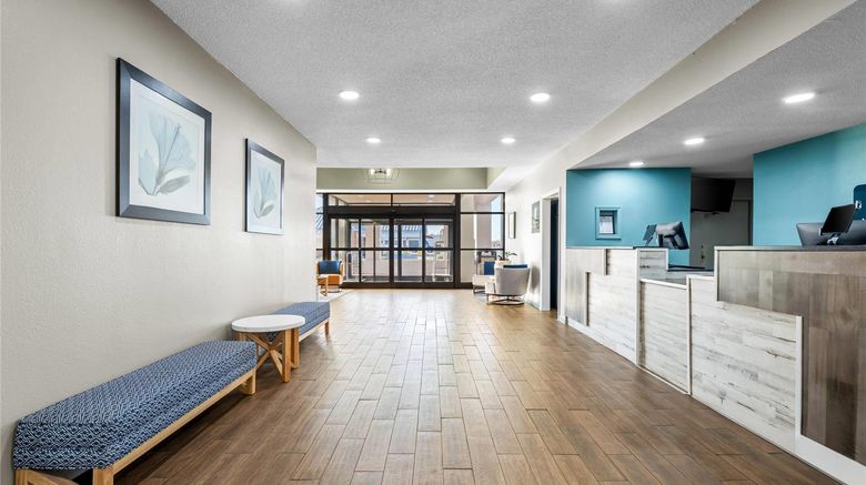 <b>MainStay Suites Decatur River City Lobby</b>. Images powered by <a href="https://iceportal.shijigroup.com/" title="IcePortal" target="_blank">IcePortal</a>.