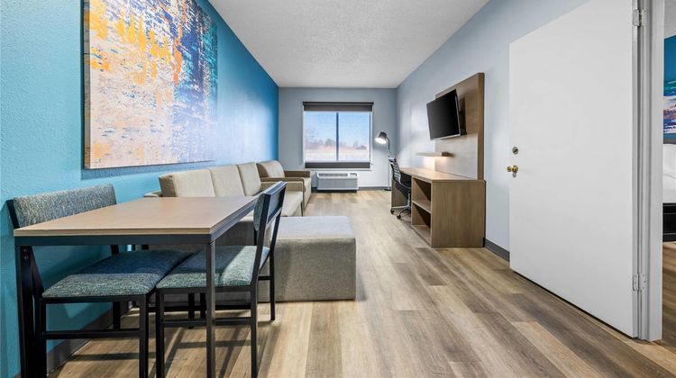 MainStay Suites Decatur River City Suite
