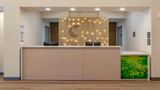 <b>Comfort Inn & Suites Lobby</b>. Images powered by <a href="https://iceportal.shijigroup.com/" title="IcePortal" target="_blank">IcePortal</a>.