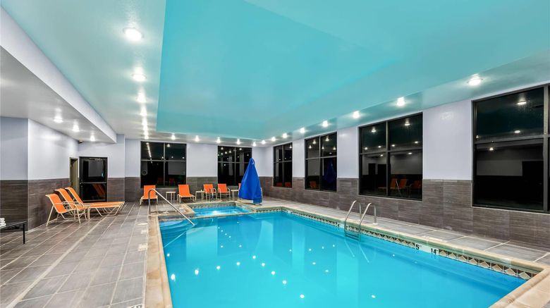 <b>Quality Inn Pratt Pool</b>. Images powered by <a href="https://iceportal.shijigroup.com/" title="IcePortal" target="_blank">IcePortal</a>.