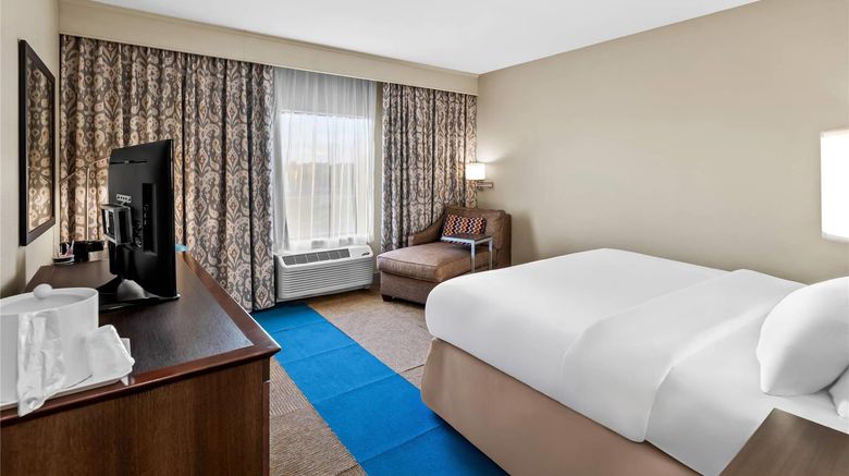 <b>Quality Inn Pratt Room</b>. Images powered by <a href="https://iceportal.shijigroup.com/" title="IcePortal" target="_blank">IcePortal</a>.