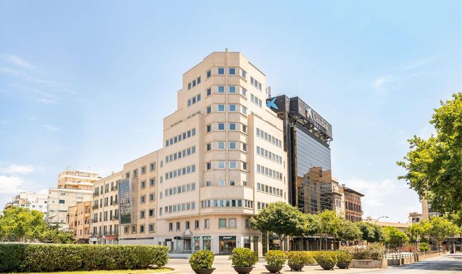 UR Palacio Avenida Exterior