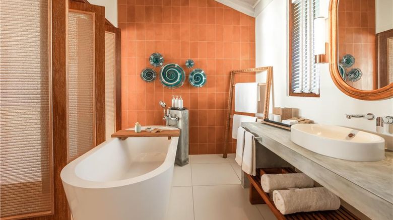 <b>Reethi Beach Resort Room</b>. Images powered by <a href="https://iceportal.shijigroup.com/" title="IcePortal" target="_blank">IcePortal</a>.