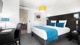 Hotel Les Pierres Dorees Room