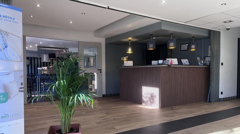 <b>Brit Hotel Baillet in France Lobby</b>. Images powered by <a href="https://iceportal.shijigroup.com/" title="IcePortal" target="_blank">IcePortal</a>.