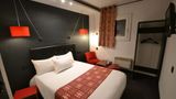 Brit Hotel Baillet in France Room