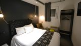 Brit Hotel Baillet in France Room