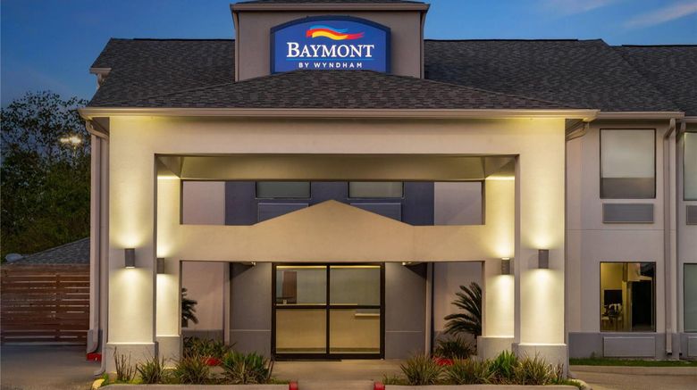 <b>Baymont by Wyndham Iowa Lake Charles Exterior</b>. Images powered by <a href="https://iceportal.shijigroup.com/" title="IcePortal" target="_blank">IcePortal</a>.