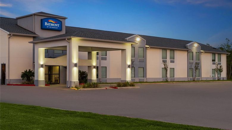 <b>Baymont by Wyndham Iowa Lake Charles Exterior</b>. Images powered by <a href="https://iceportal.shijigroup.com/" title="IcePortal" target="_blank">IcePortal</a>.