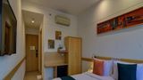 Red Fox Hotel Chandigarh Room