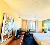 Country Inn & Suites Bismarck-Mandan Room