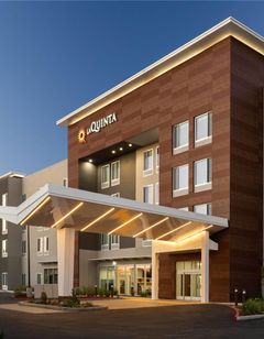 La Quinta Inn & Suites by Wyndham Tracy