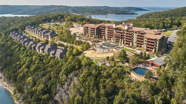 Hilton Grand Vacations Club Long Creek Exterior. Images powered by <a href="https://iceportal.shijigroup.com" target="_blank" rel="noopener">Ice Portal</a>.