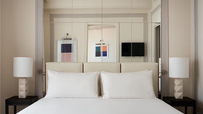 <b>UNA Hotels Trastevere Roma Suite</b>. Images powered by <a href="https://iceportal.shijigroup.com/" title="IcePortal" target="_blank">IcePortal</a>.