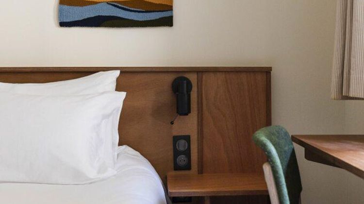 Hotel Georges VI Room