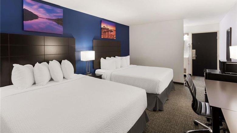 <b>SureStay by Best Western Presque Isle Room</b>. Images powered by <a href="https://iceportal.shijigroup.com/" title="IcePortal" target="_blank">IcePortal</a>.