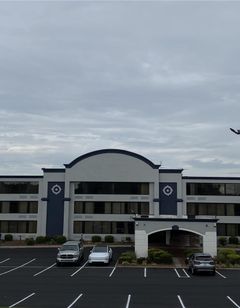 SureStay by Best Western Charlotte Matth