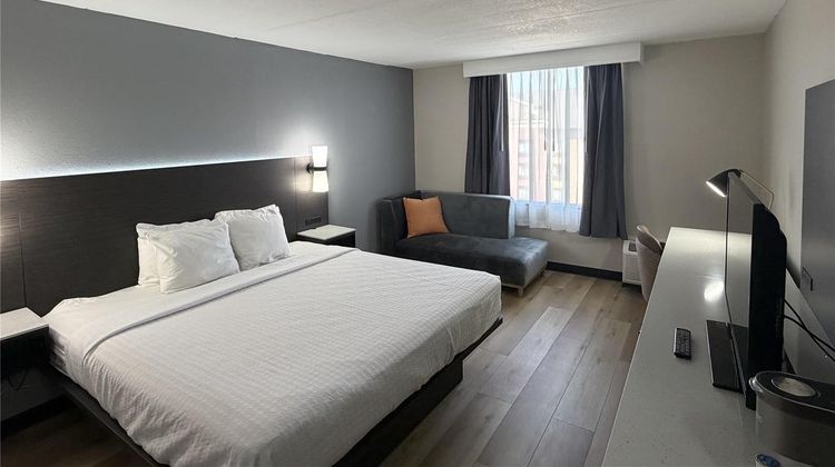 SureStay by Best Western Charlotte Matth Room