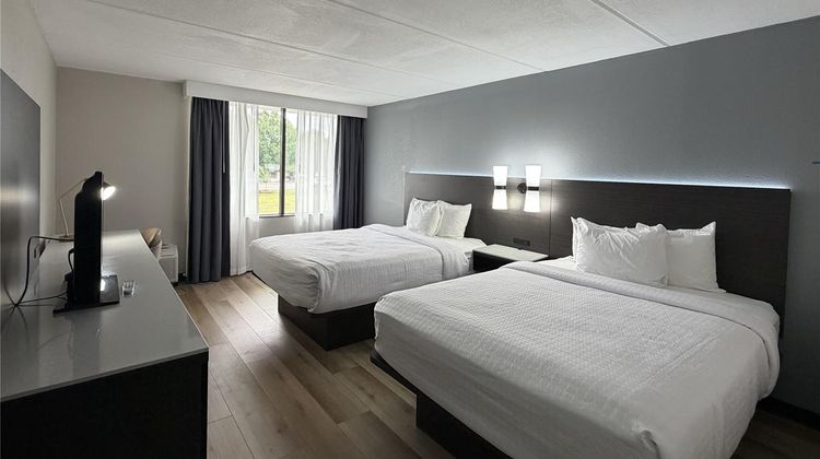 SureStay by Best Western Charlotte Matth Room