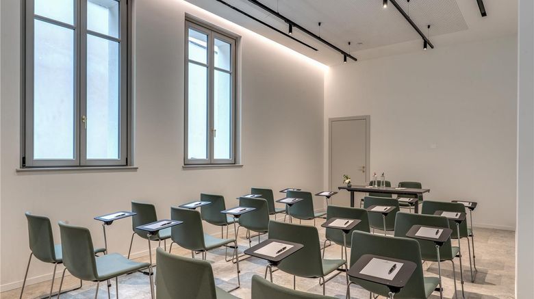 <b>Palazzo San Gottardo Lake Como Meeting</b>. Images powered by <a href="https://iceportal.shijigroup.com/" title="IcePortal" target="_blank">IcePortal</a>.