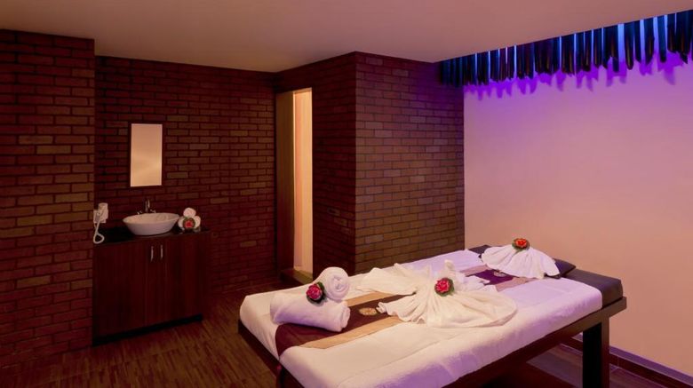 <b>Gokulam Park, Coimbatore Spa</b>. Images powered by <a href="https://iceportal.shijigroup.com/" title="IcePortal" target="_blank">IcePortal</a>.