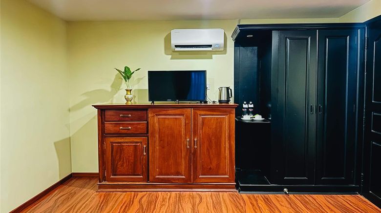 <b>Ramada by Wyndham Phnom Penh Central Room</b>. Images powered by <a href="https://iceportal.shijigroup.com/" title="IcePortal" target="_blank">IcePortal</a>.