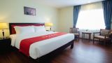 Ramada by Wyndham Phnom Penh Central Room