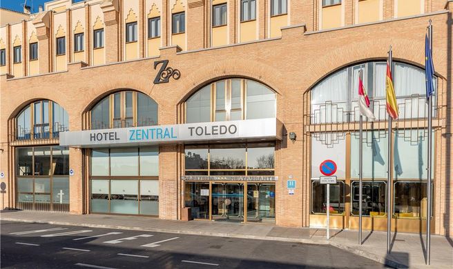 Hotel Mayoral Exterior