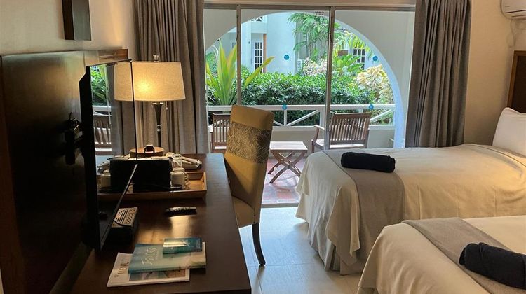 Monteray Family Hotel Room