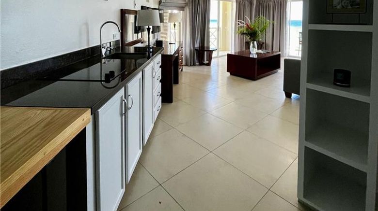 <b>Monteray Family Hotel Suite</b>. Images powered by <a href="https://iceportal.shijigroup.com/" title="IcePortal" target="_blank">IcePortal</a>.