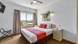 Lake View Motel & Apartments Room
