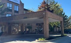 Wingate by Wyndham Livonia