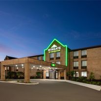 Wingate by Wyndham Livonia