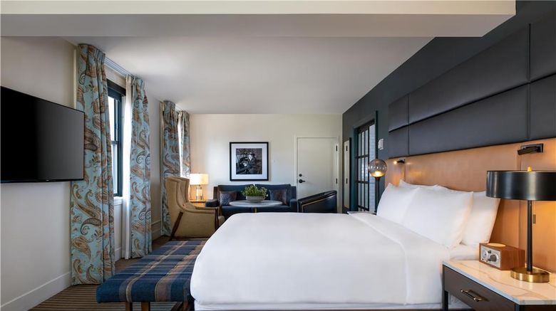 <b>Hotel Theodore Room</b>. Images powered by <a href="https://iceportal.shijigroup.com/" title="IcePortal" target="_blank">IcePortal</a>.