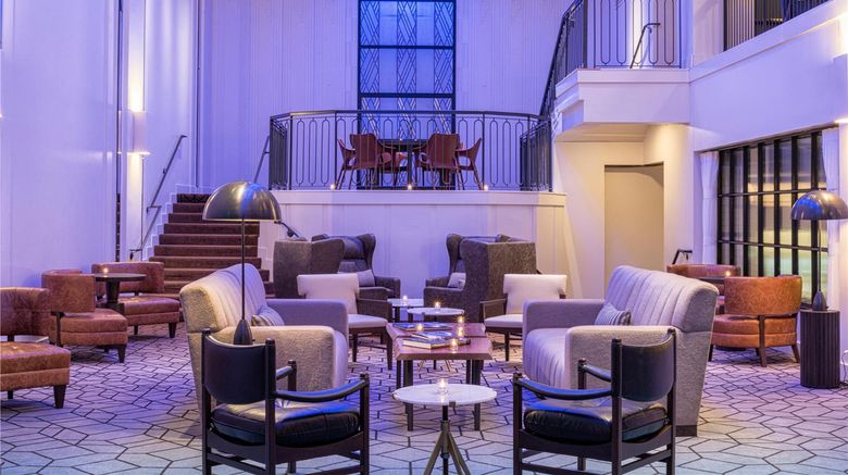 <b>Hotel Theodore Lobby</b>. Images powered by <a href="https://iceportal.shijigroup.com/" title="IcePortal" target="_blank">IcePortal</a>.