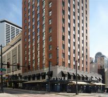 Hotel Theodore Exterior
