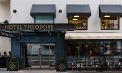 Hotel Theodore
