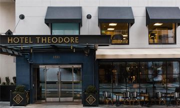 Hotel Theodore
