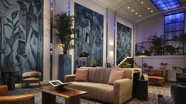 Hotel Theodore Lobby