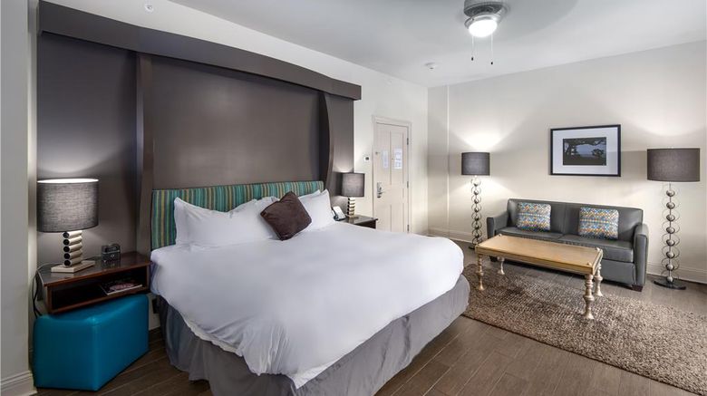<b>White House Hotel Suite</b>. Images powered by <a href="https://iceportal.shijigroup.com/" title="IcePortal" target="_blank">IcePortal</a>.