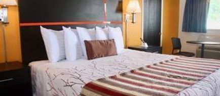 Chaparral Motor Inn Room