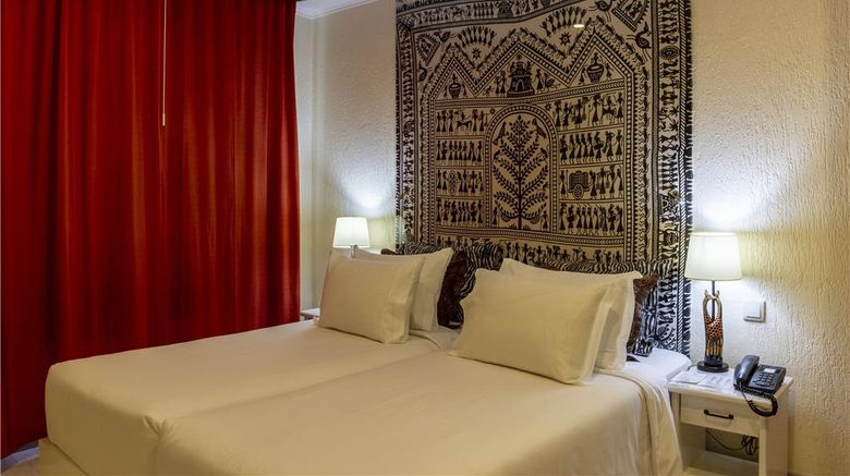<b>Hotel AS Lisboa Room</b>. Images powered by <a href="https://iceportal.shijigroup.com/" title="IcePortal" target="_blank">IcePortal</a>.
