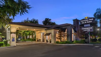 University Park Inn & Suites, An Ascend