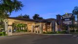 <b>University Park Inn & Suites, An Ascend Exterior</b>. Images powered by <a href="https://iceportal.shijigroup.com/" title="IcePortal" target="_blank">IcePortal</a>.