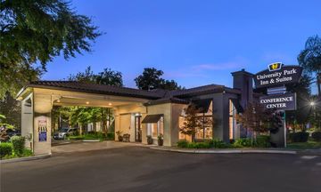 University Park Inn & Suites, An Ascend