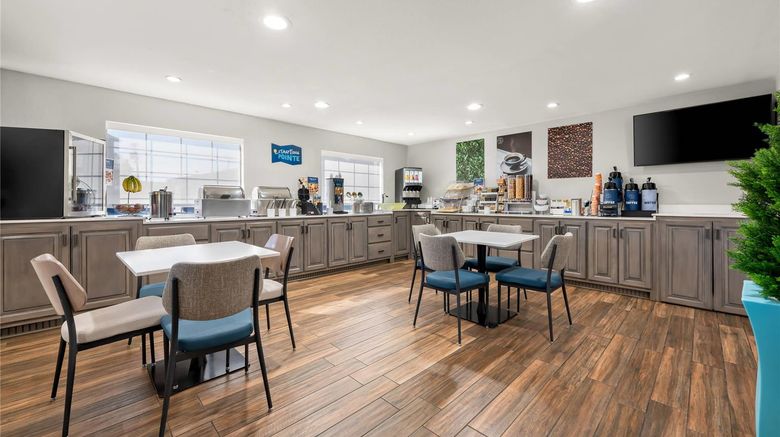 <b>Clarion Pointe Athens I-65 Restaurant</b>. Images powered by <a href="https://iceportal.shijigroup.com/" title="IcePortal" target="_blank">IcePortal</a>.