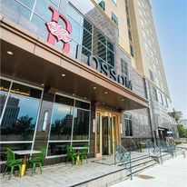 Blossom Hotel Houston, Curio Collection
